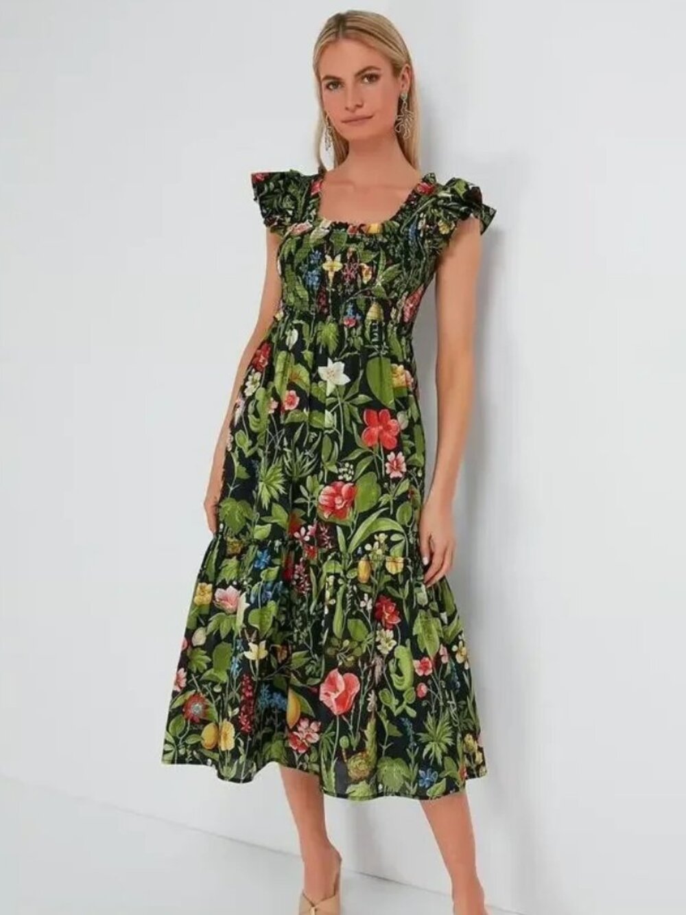 Tuckernuck Noir Classic Blooming Botanical Mallie Midi Smocked Nap Dress XS